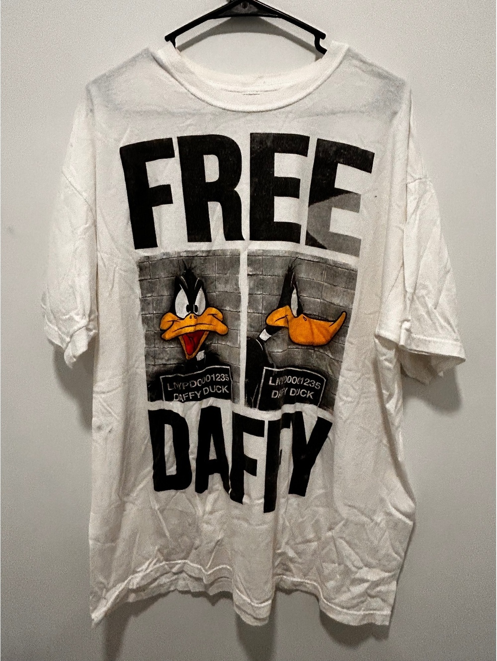 Looney Tunes Free Daffy Duck White Cotton T-Shirt Size L
